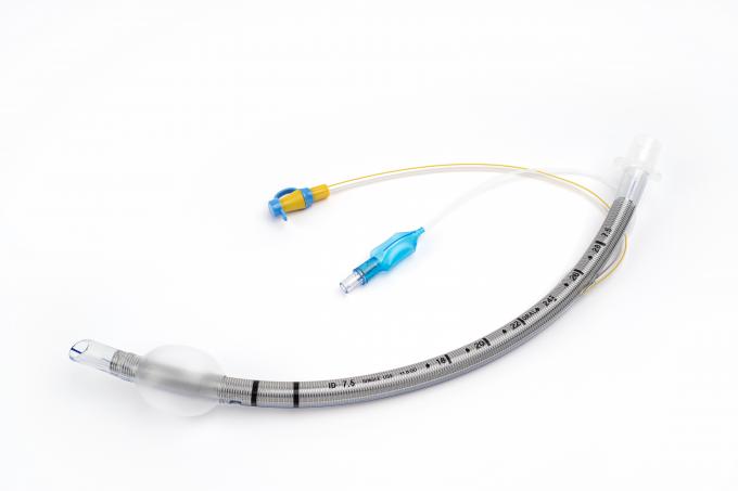 Tubos endotraqueais reforçados com porta de sucção e punho 0